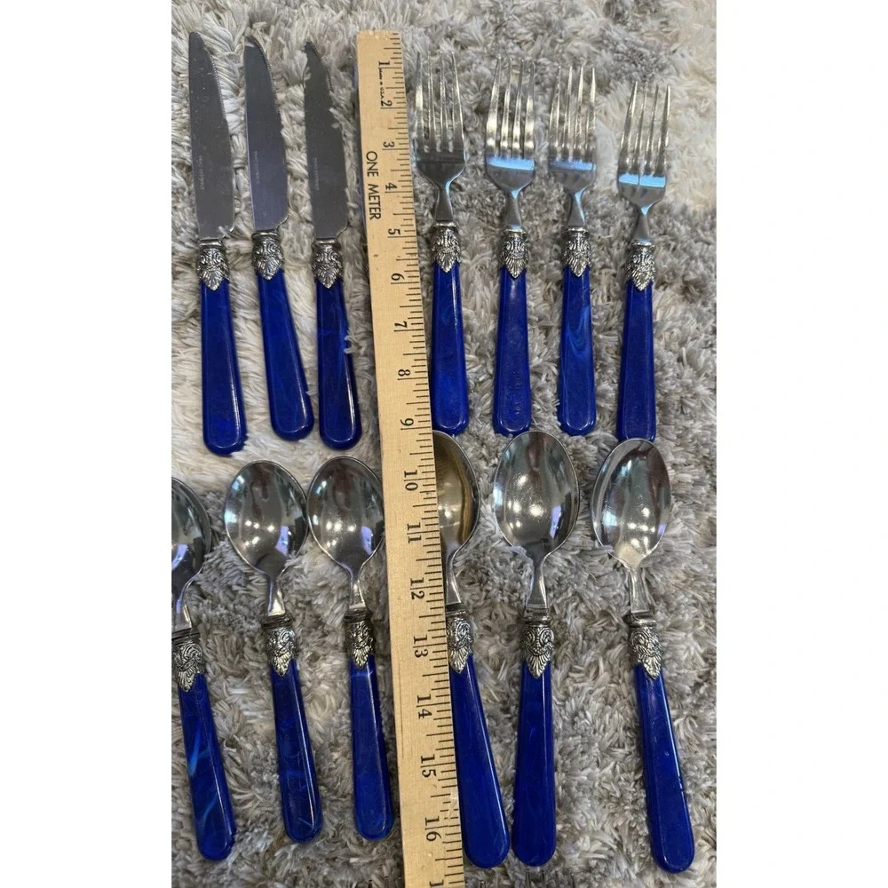 Hampton Silversmiths SAN REMO Royal Blue Handle Stainless Flatware Set 18 Piece