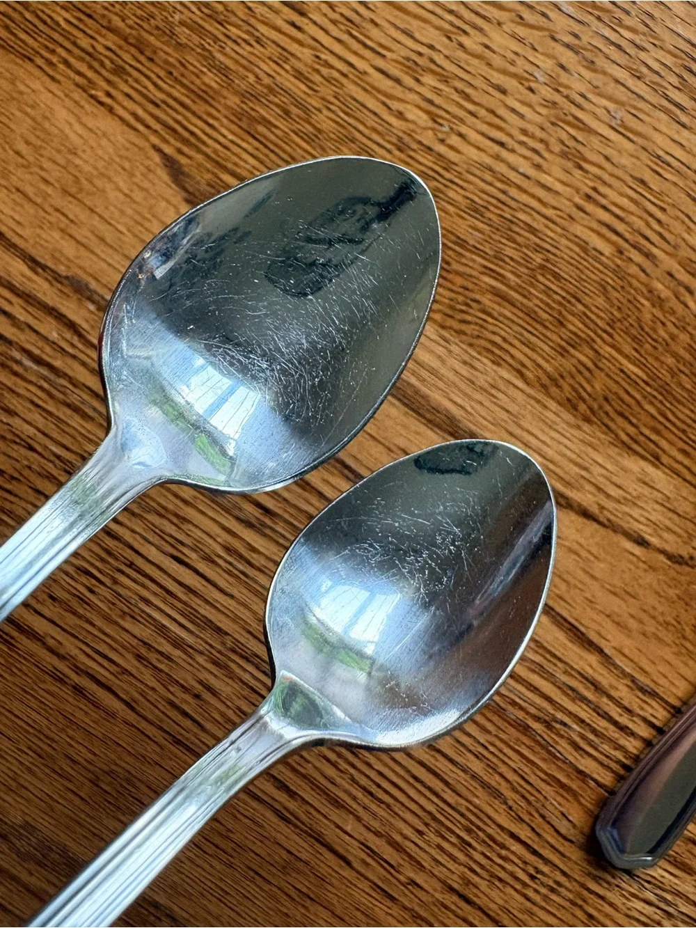 Reed & Barton Tarbor 11 iced tea spoons Stainless Steel- pre-loved