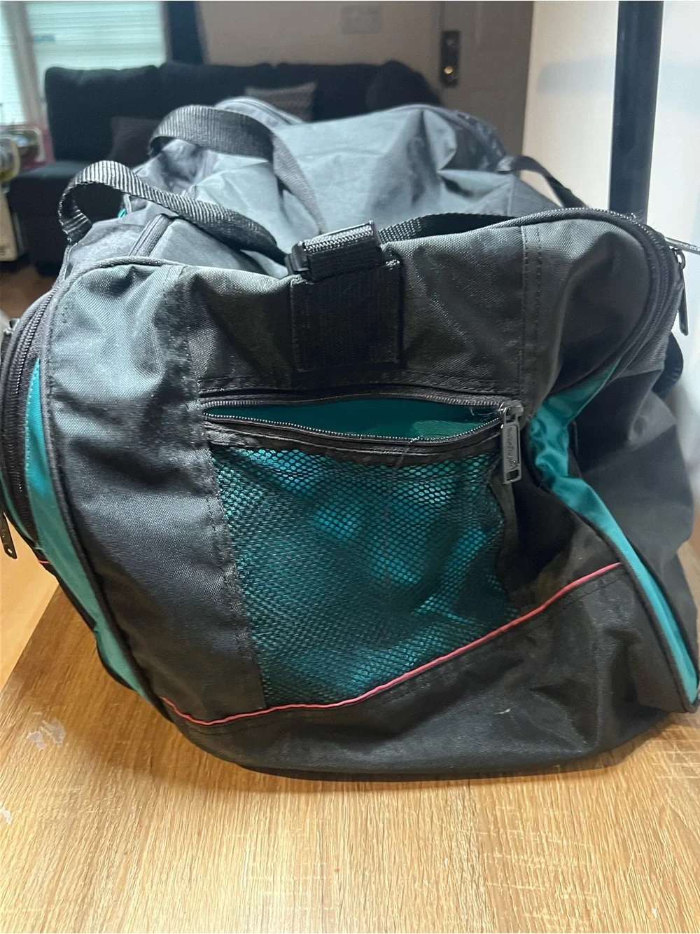 McGregor spacious duffel
