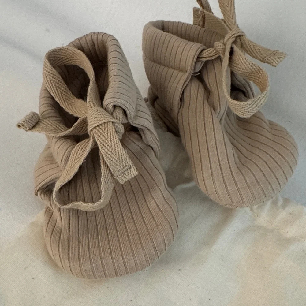 Quincy Mae neutral pair