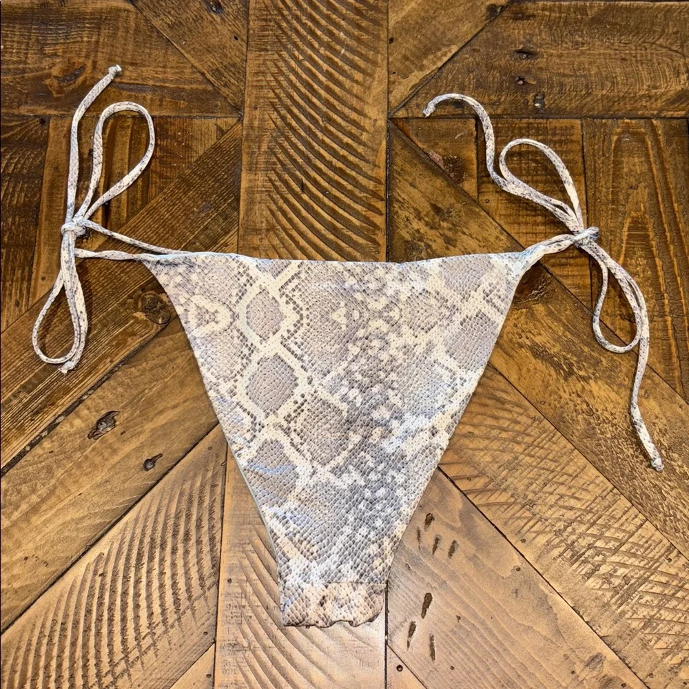 Frankies Bikinis frankies bikinis
