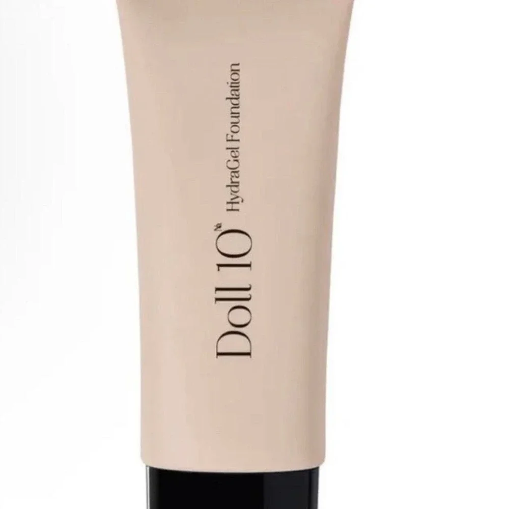 Doll 10 Hydra Gel Foundation‎ 30 ml 1 oz Deep Tan New and Sealed