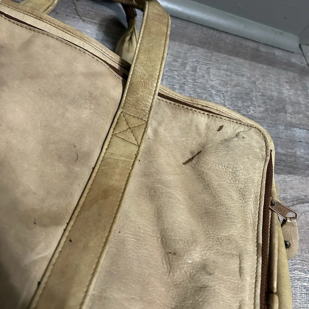 Wilsons Leather classic timeless