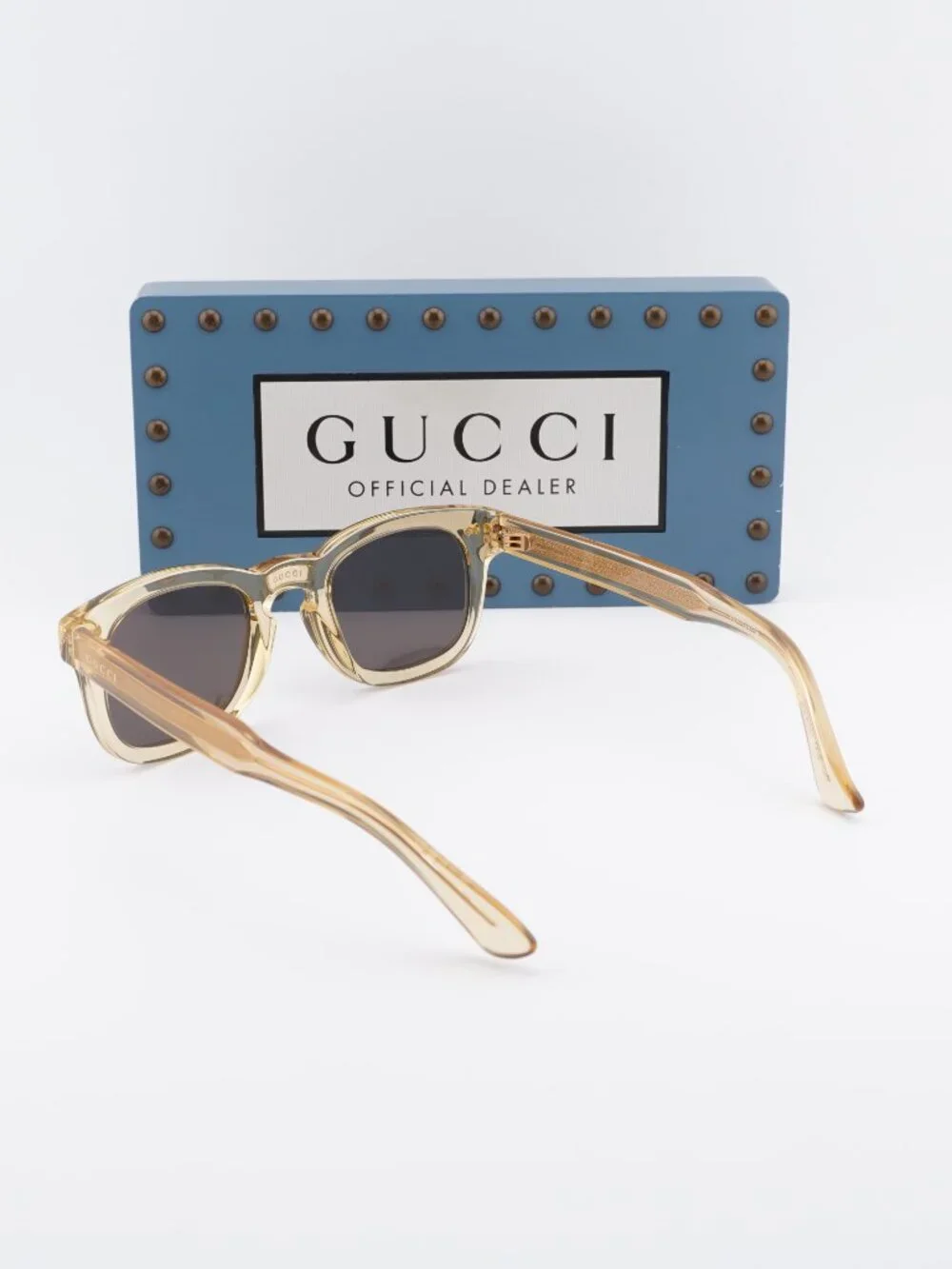 Gucci model gg0182s