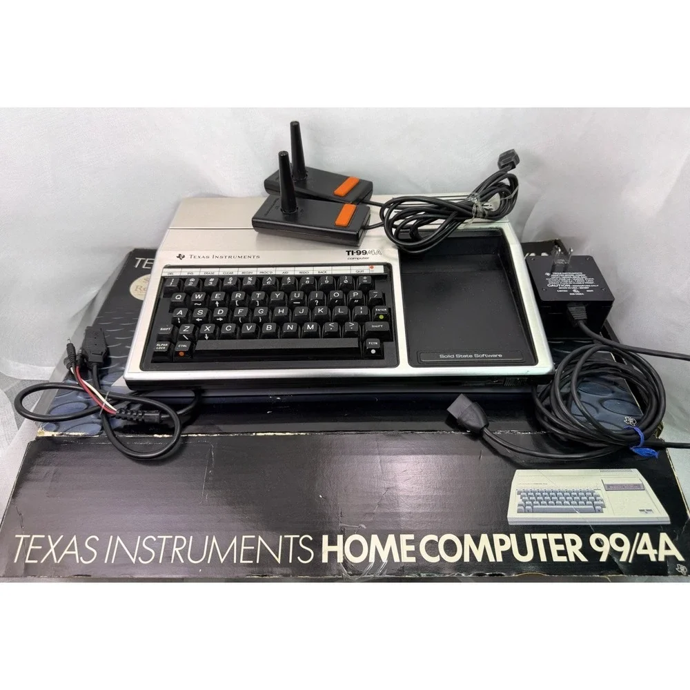 Vtg‎ TI-99/4A Texas Instruments Home Computer Boxed w/ Controllers Repair READ