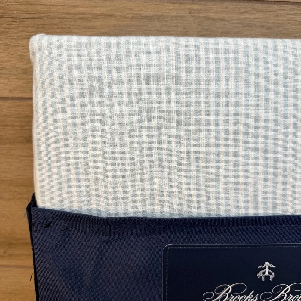 Brooks Brothers blend both blue