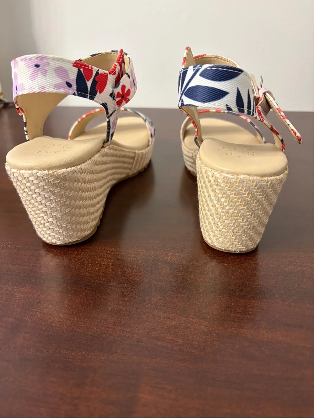 Naturalizer stella platform