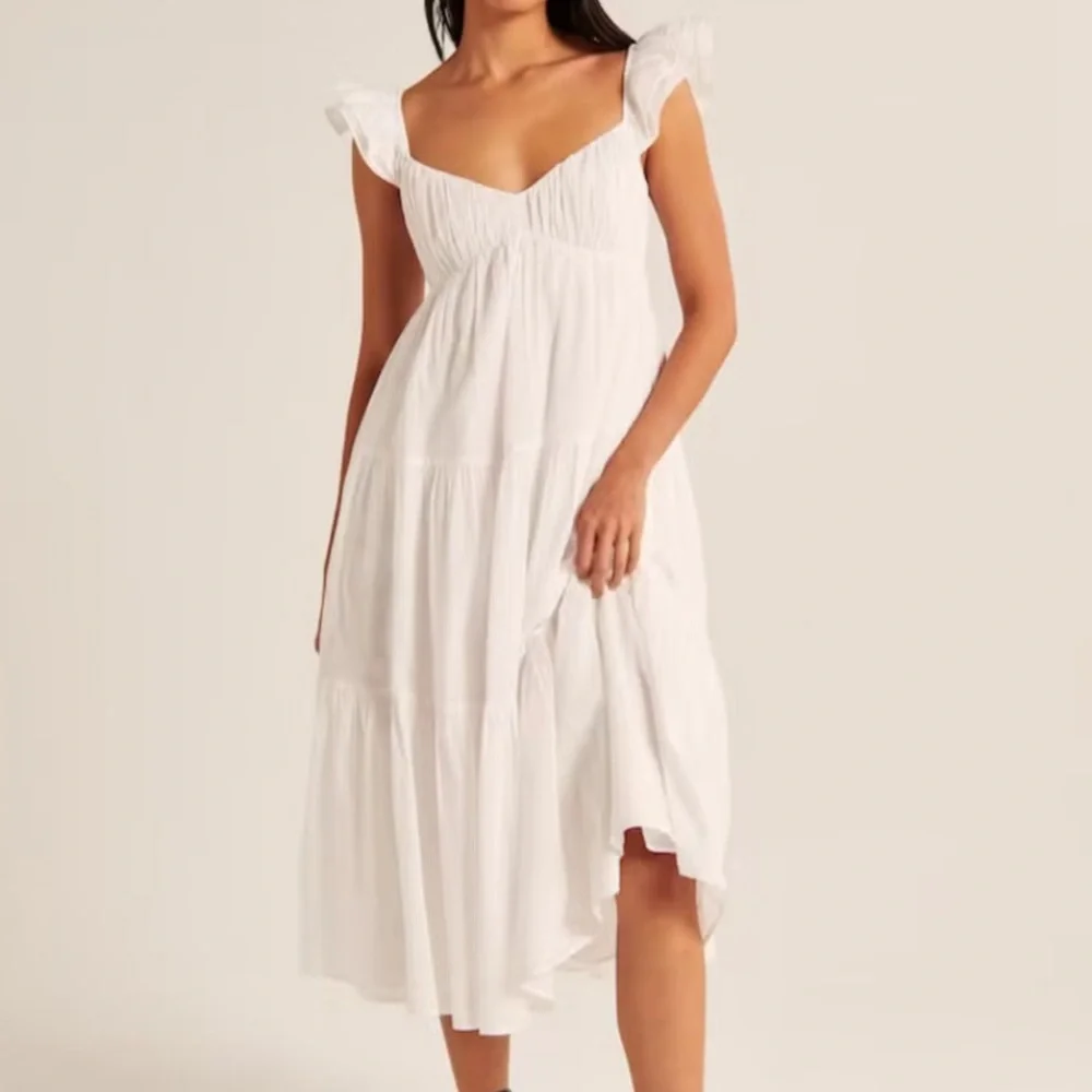 Abercrombie & Fitch White Maxi Dress with Flutter Sleeves