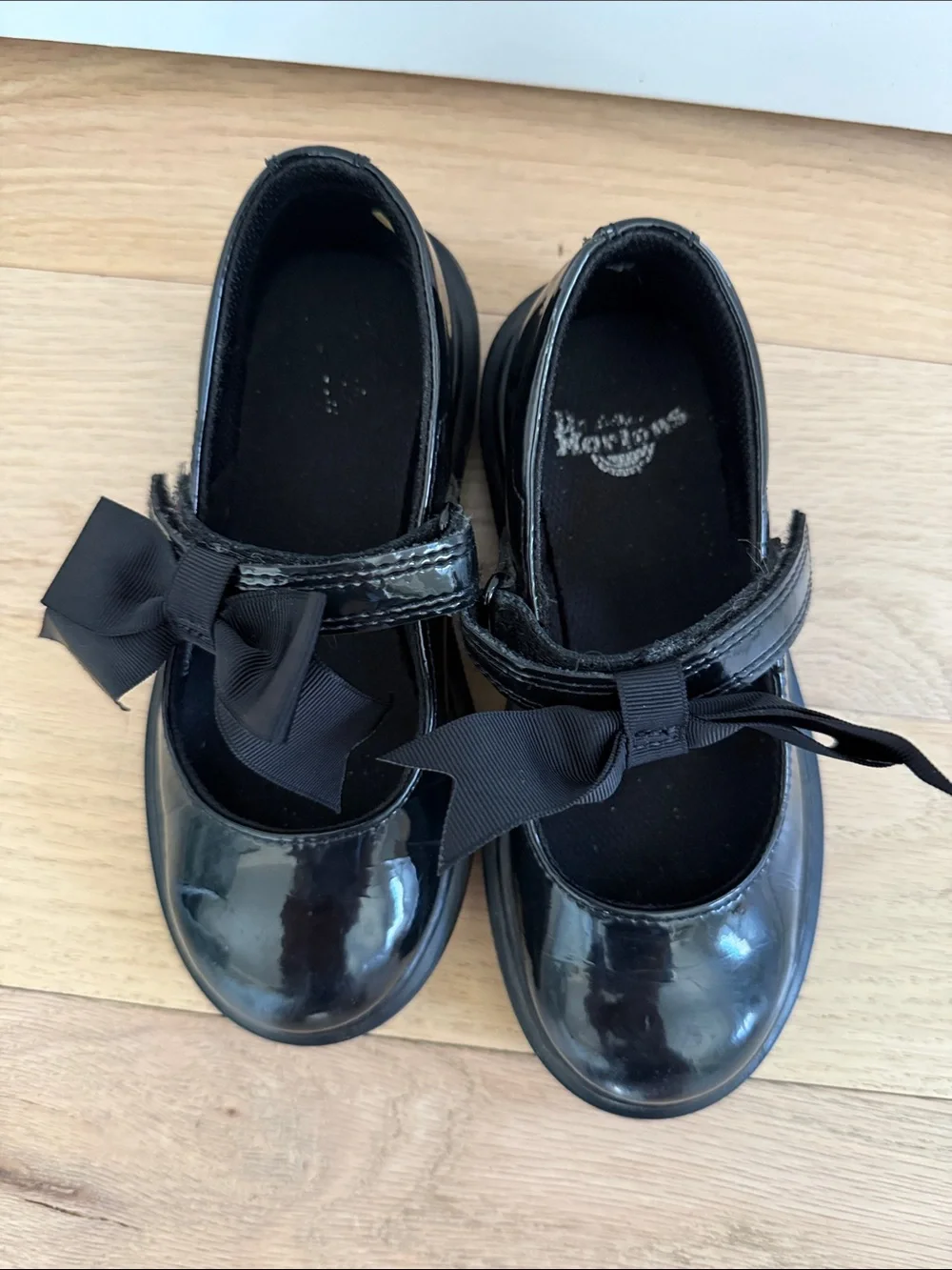 N/A classic black