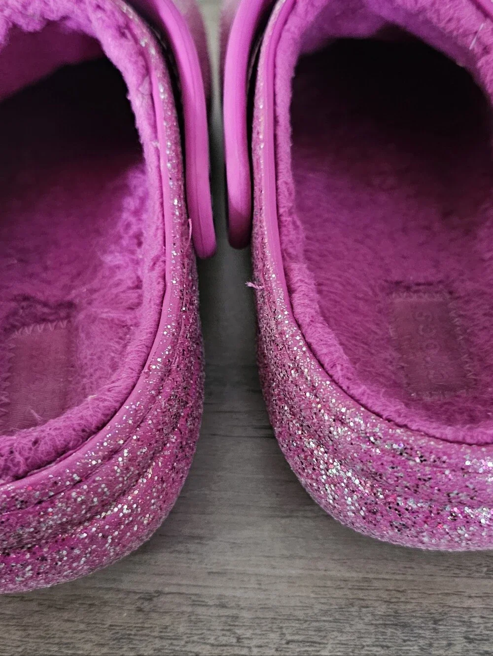 CROCS photos please due