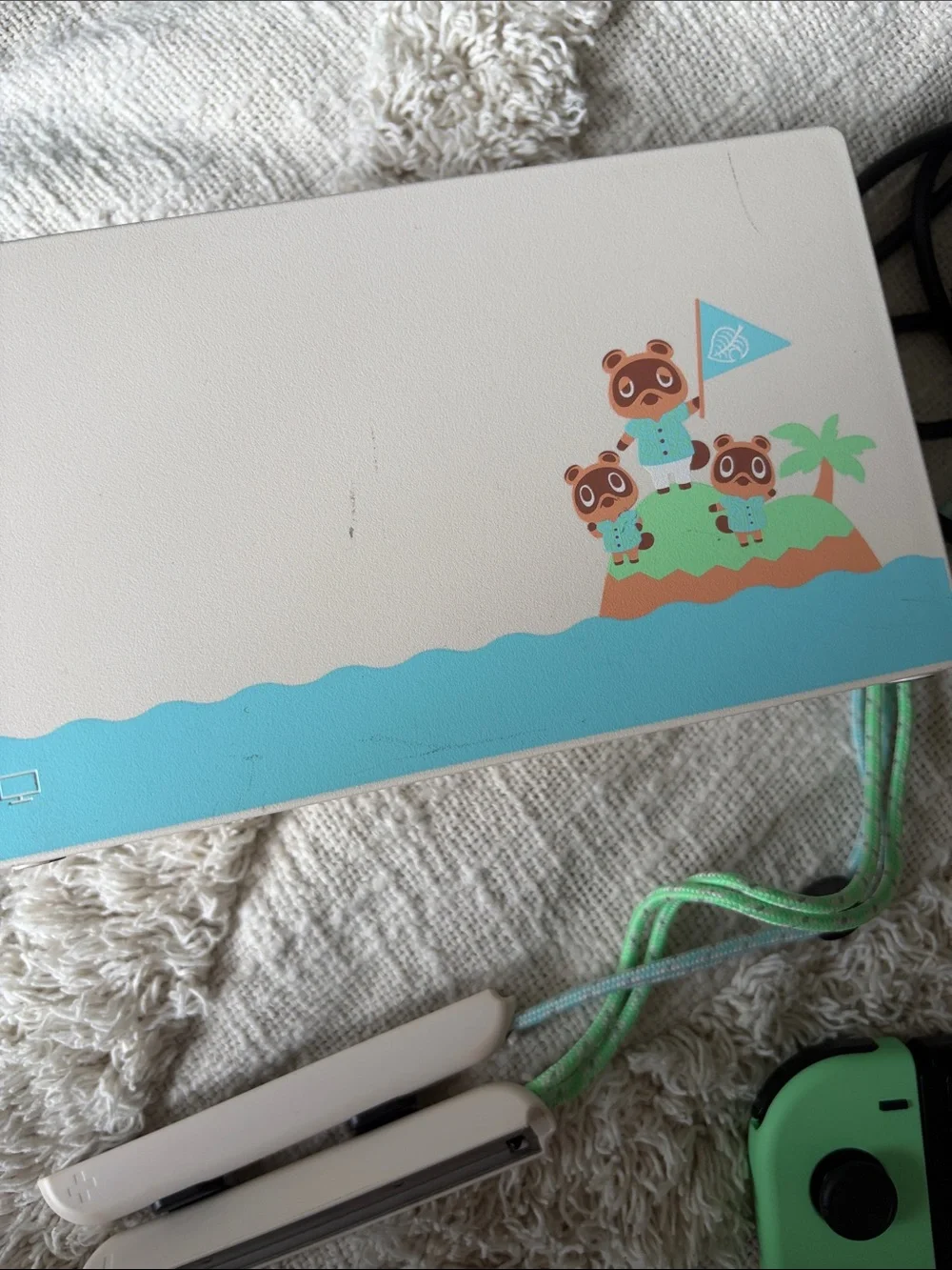 Nintendo Switch Console - Animal Crossing: New Horizons Special Edition