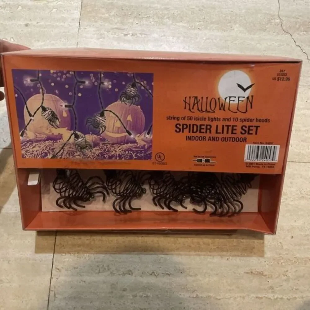 Vtg Halloween Spider Purple Light Set 50 icicle lights w 10 Spider Hoods‎ New