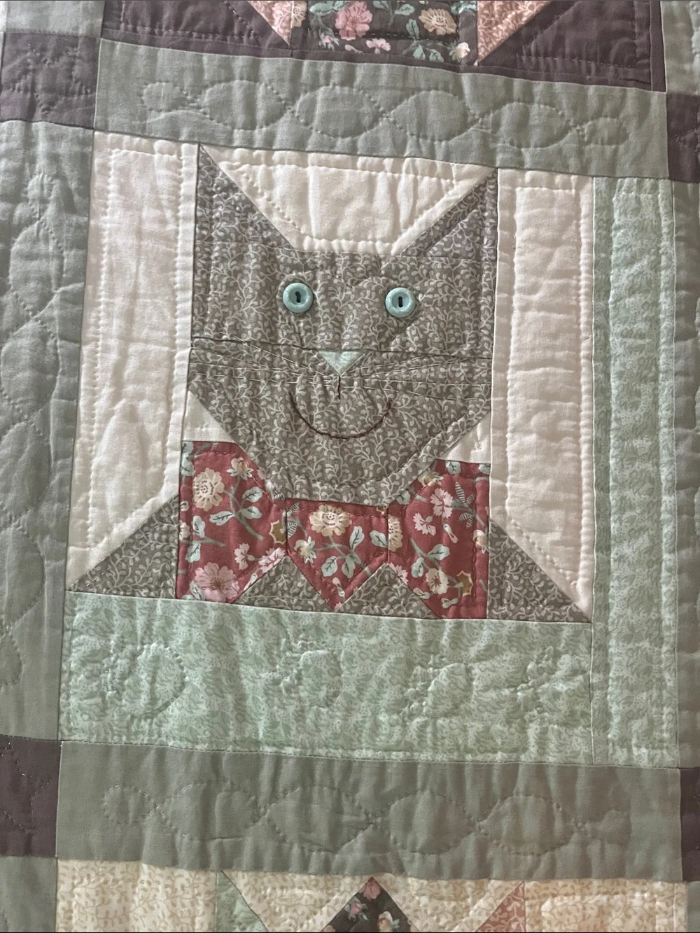 Handmade Delectable Mountains Quilt Guild approx 70