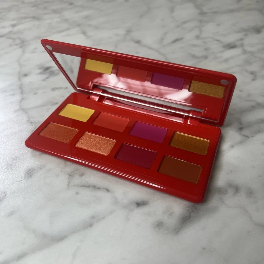 Artist‎ Couture Caliente Eyeshadow Palette
