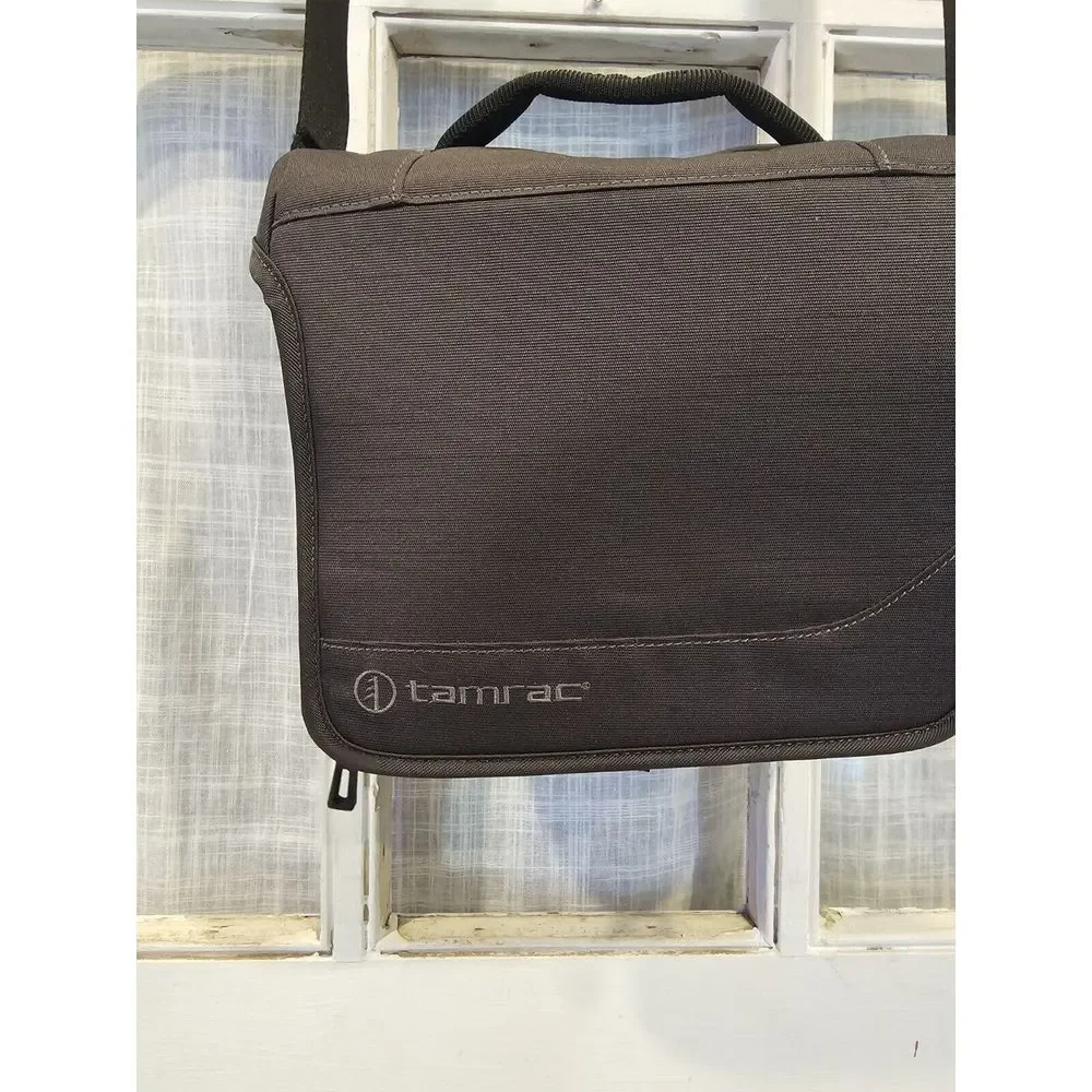 Tamrac Derechoe 3T0-700-1515 Padded‎ Camera Shoulder Bag