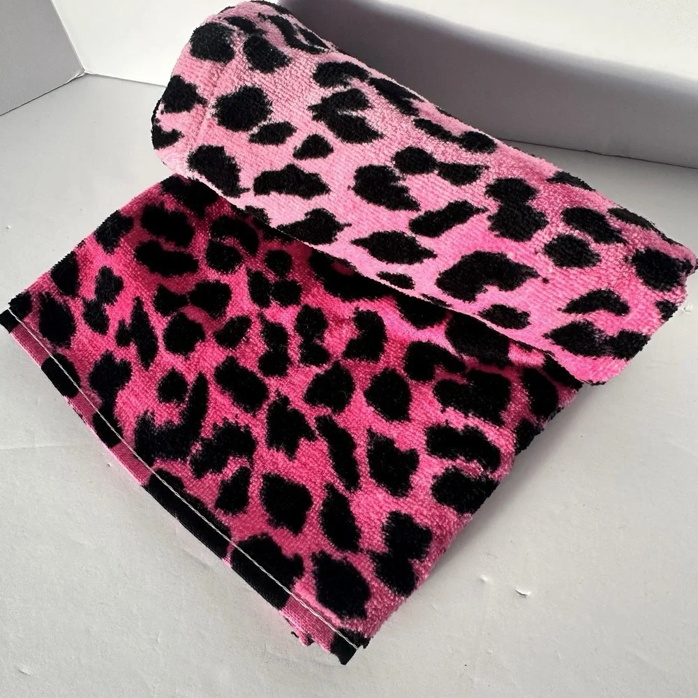 Betsey Johnson Pink‎ Leopard Gradient Hand Towel 16x26 Cotton Bathroom NWT
