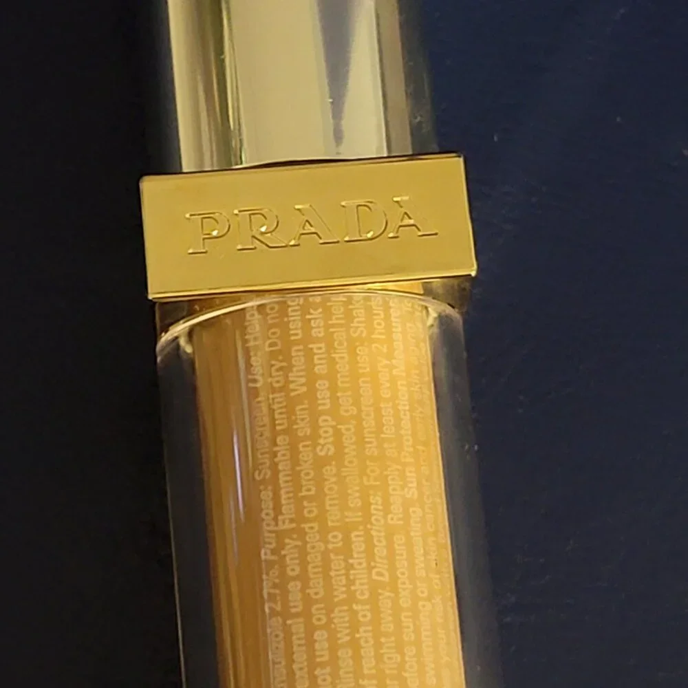 Prada reveal mw45