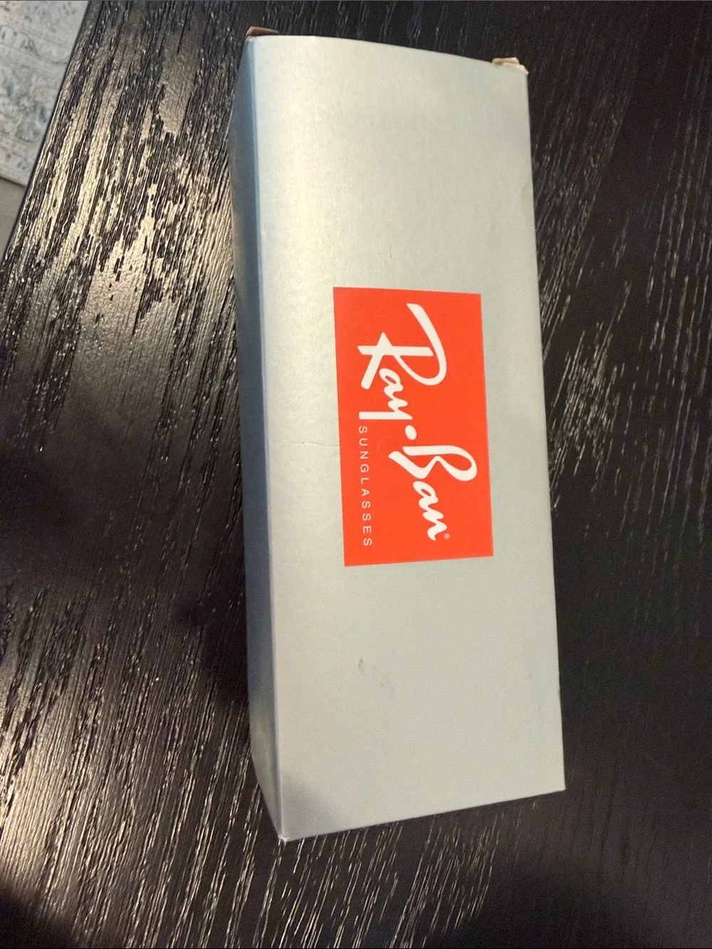 Ray-Ban new box
