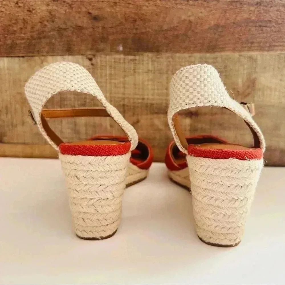 Lucky Brand nwot pet