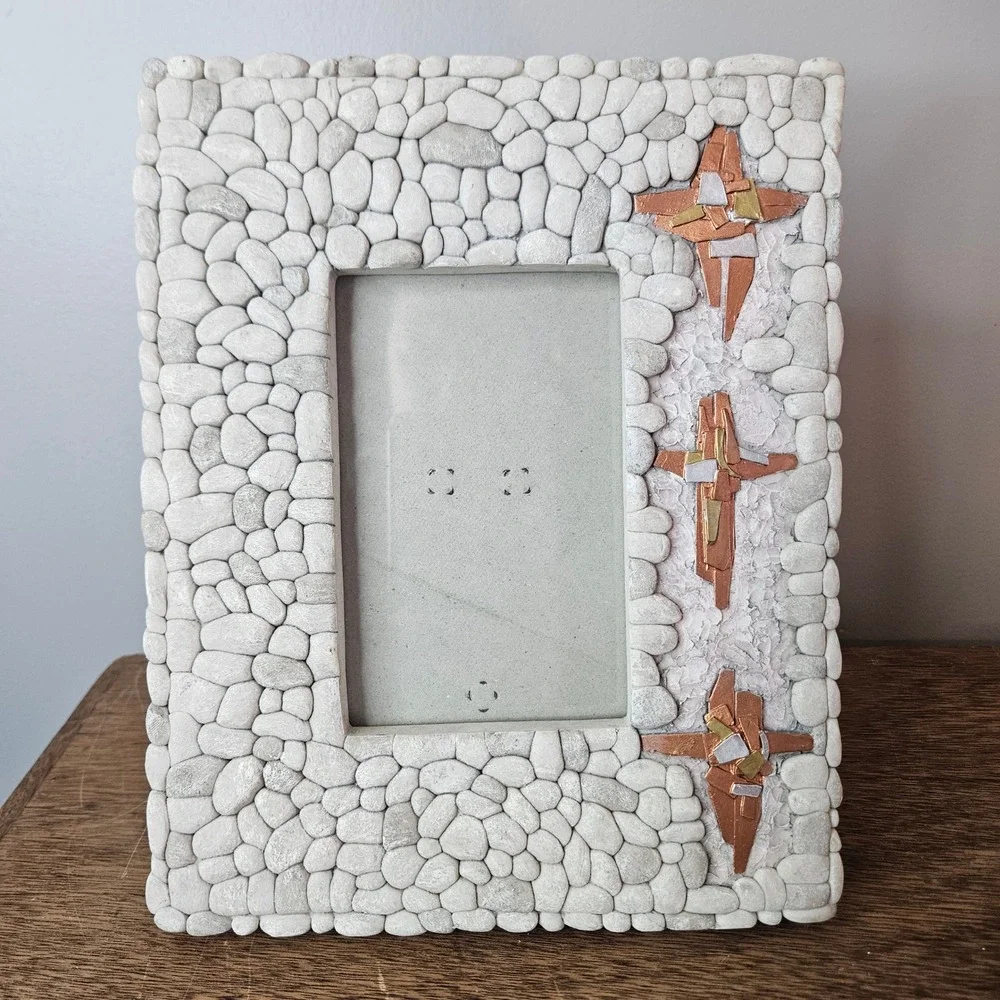 United Design‎ Corp Spiritual Harvest Three Crosses Pebble Texture Photo Frame