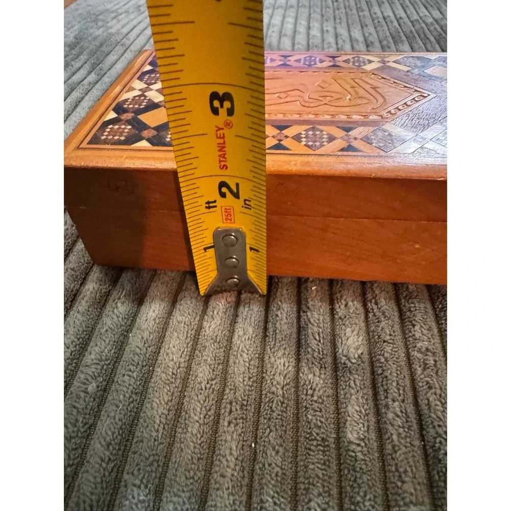 N/A decorative wooden
