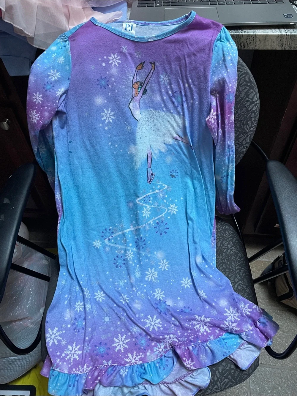 The Childrens Place nightgown sparkly
