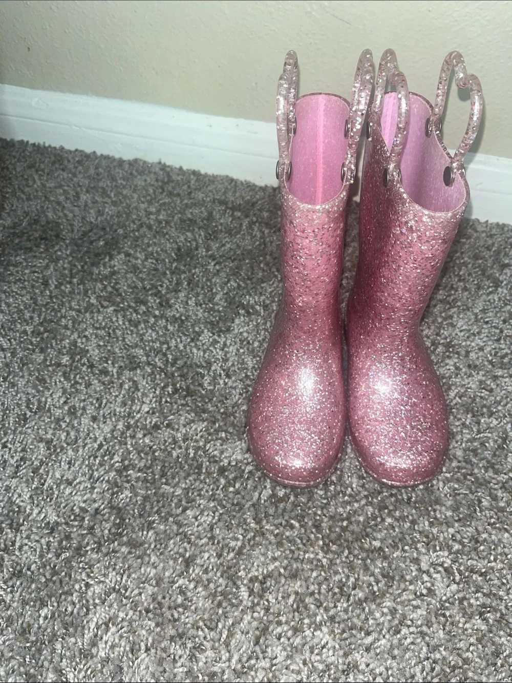 Western Chief sparkling glitter