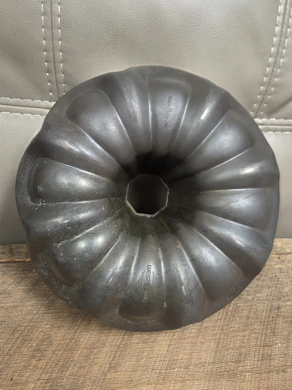 West Bend decorative fluted