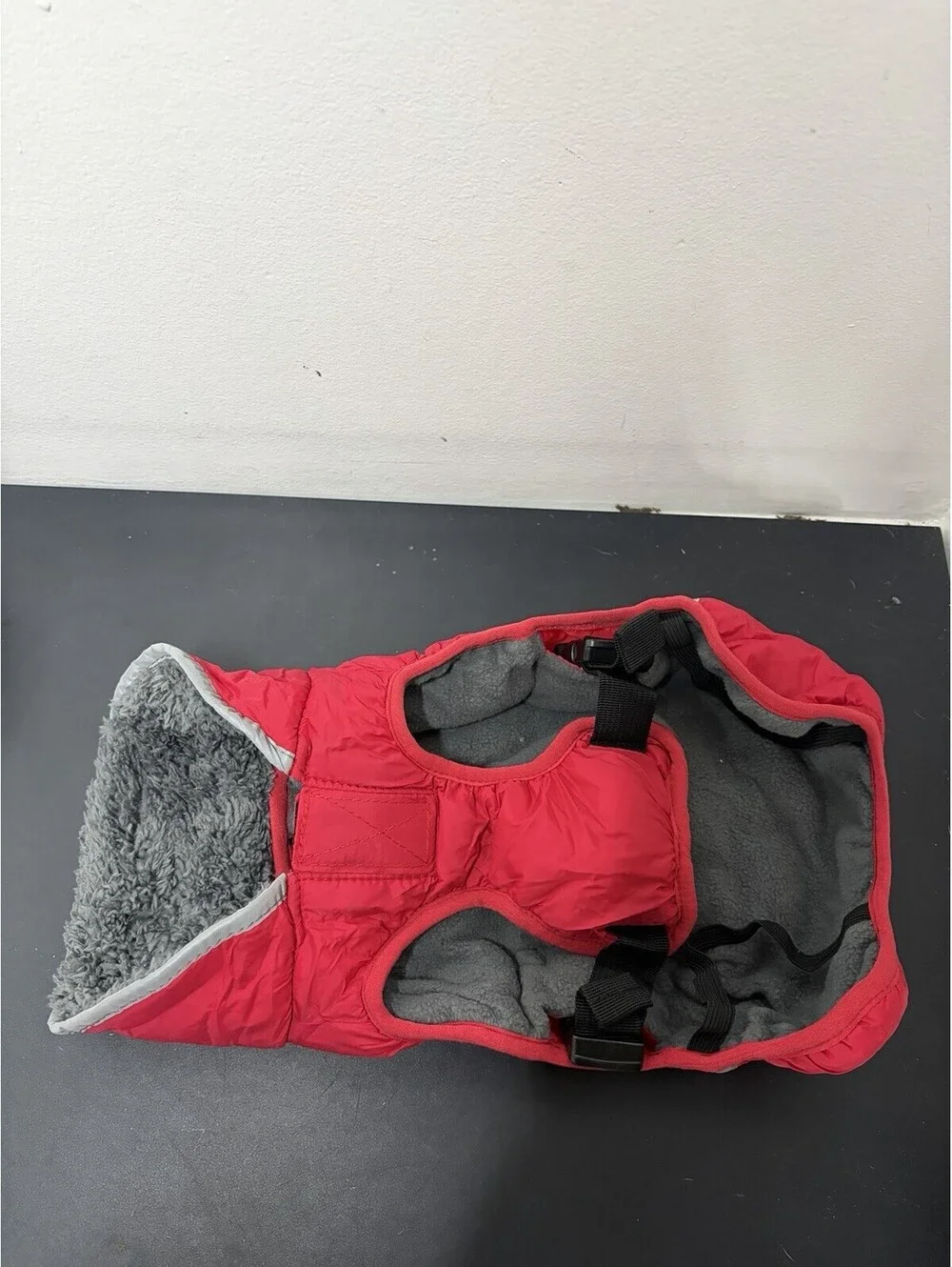 N/A red fleece