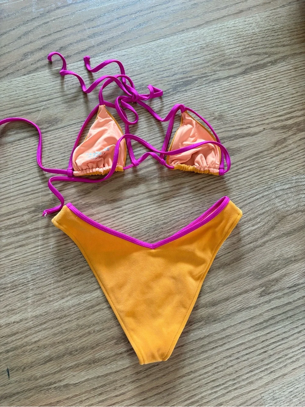 Frankies Bikinis medium top