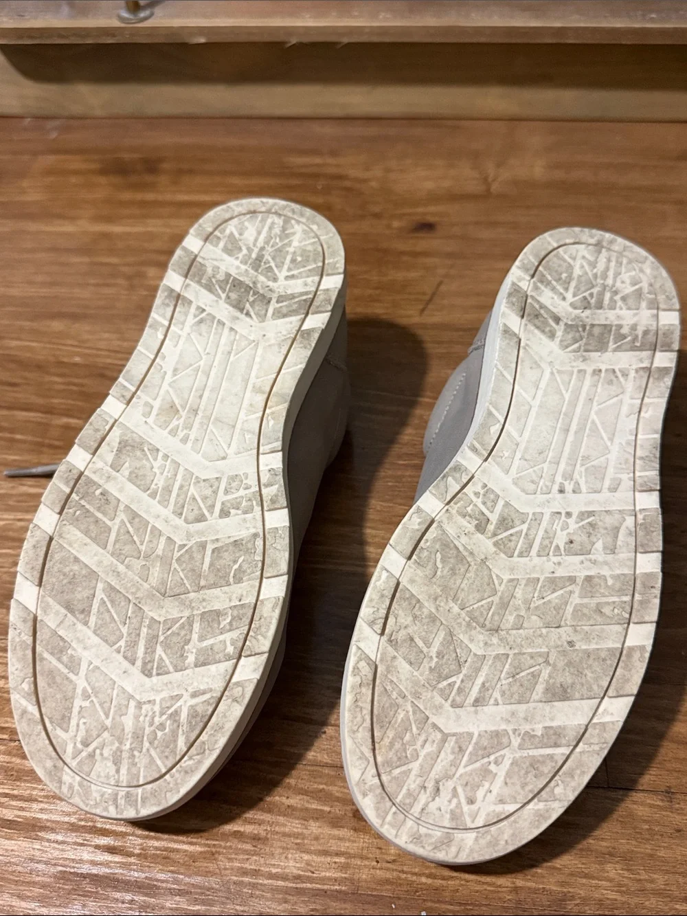 Cherokee comfortable loafers