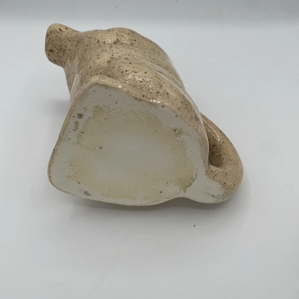 Vintage‎ Dog Teapot Ceramic Glazed Paw Spout Beige Brown Labrador 7.5x5