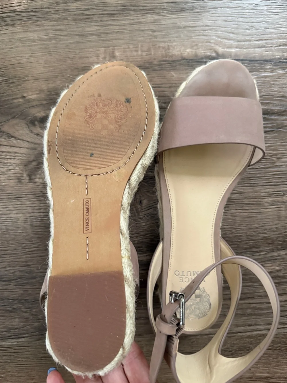 Vince Camuto vince camuto