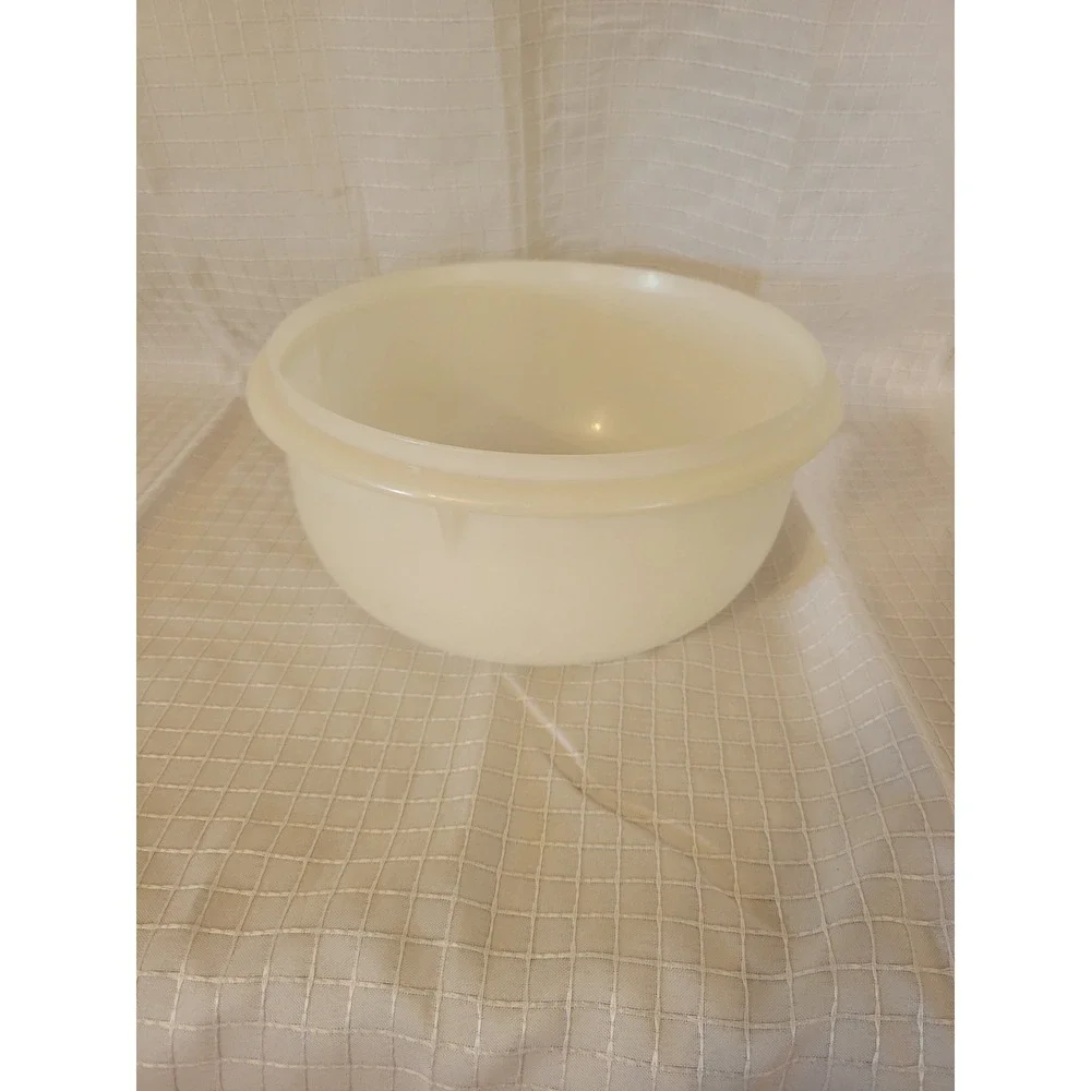 Vintage Tupperware 274-2 Sheer White Mixing Bowl Round Plastic‎ Kitchenware