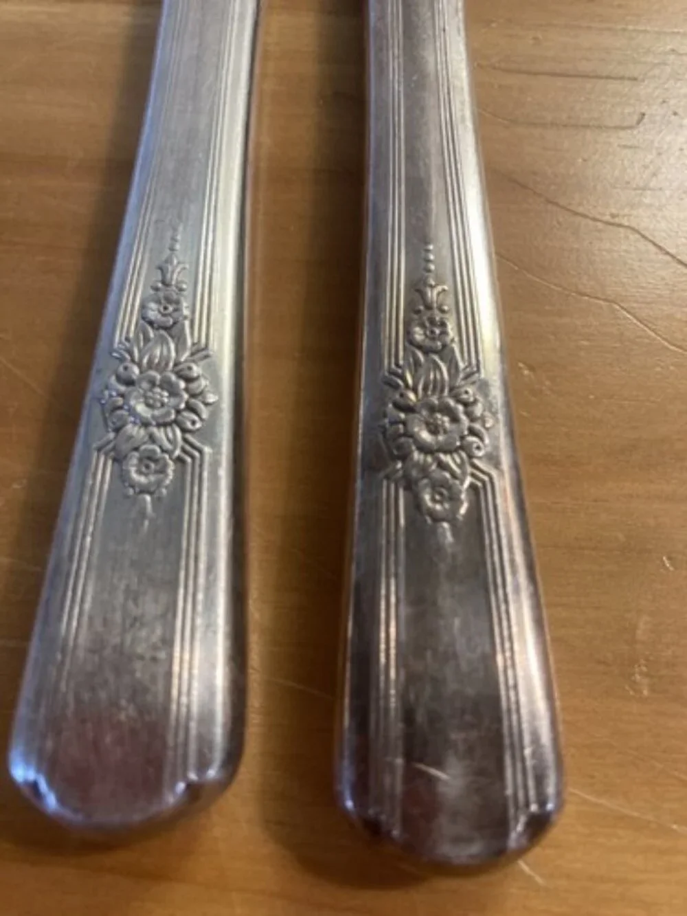 Oneida vintage carving