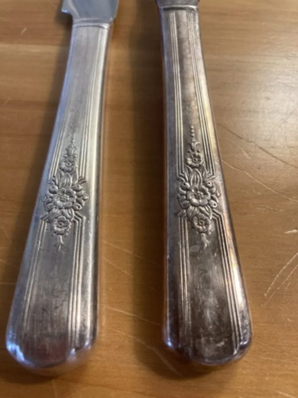 Oneida vintage carving
