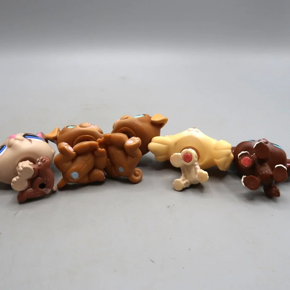 Littlest Pet Shop welcome pocket
