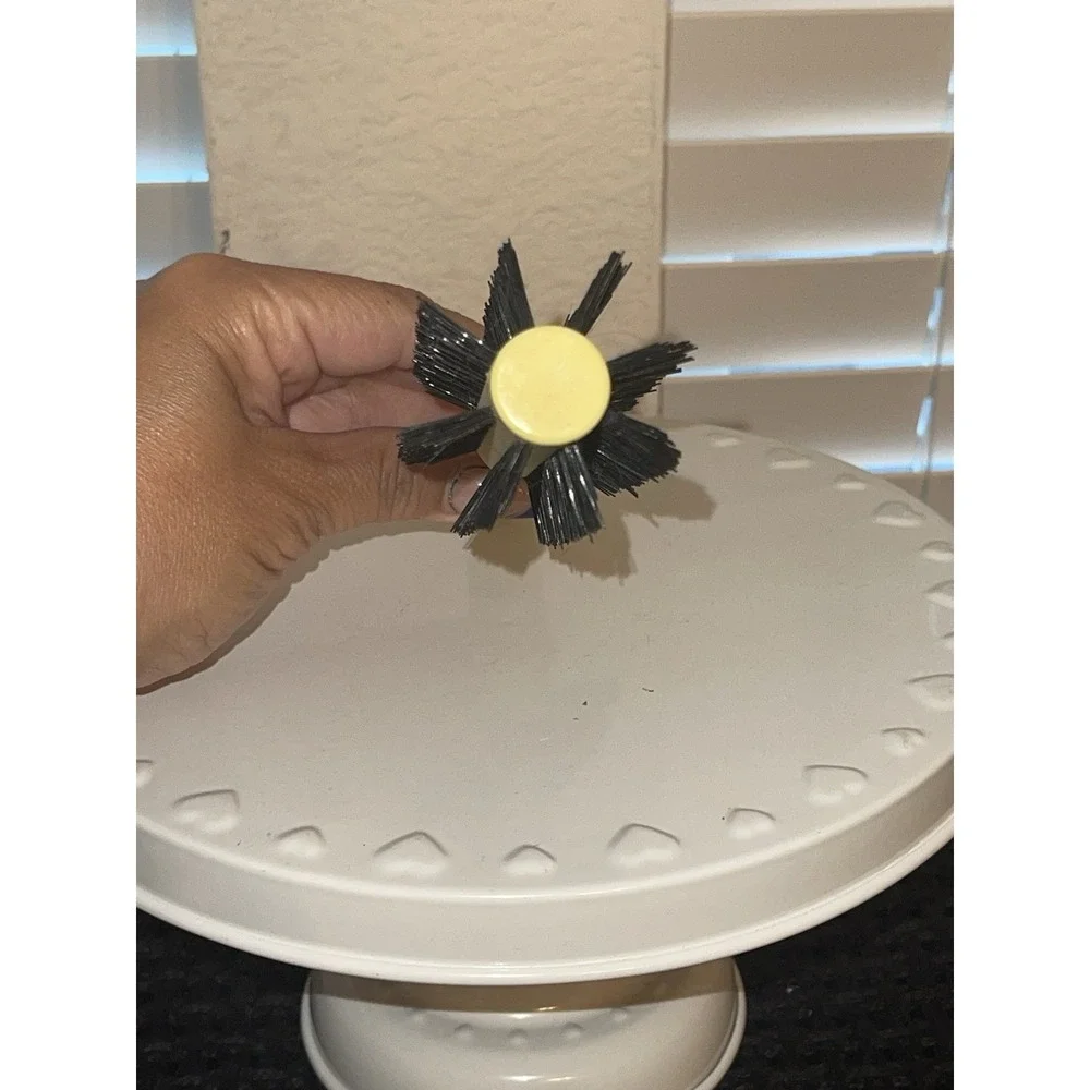 Vintage‎ Avon Full Round Brush Yellow Black Bristles 1970-80's