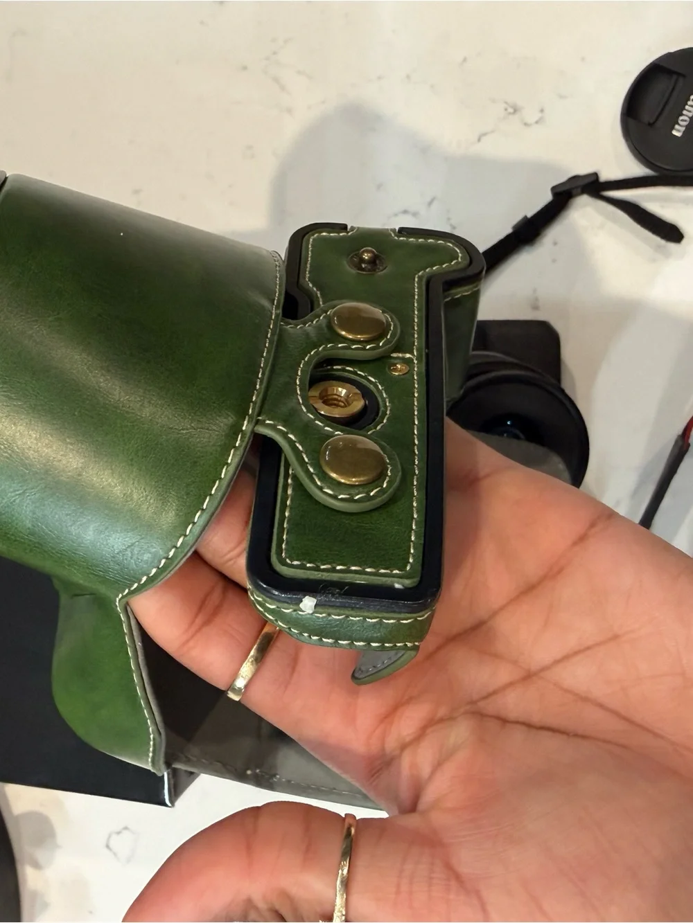 Canon shooting charger