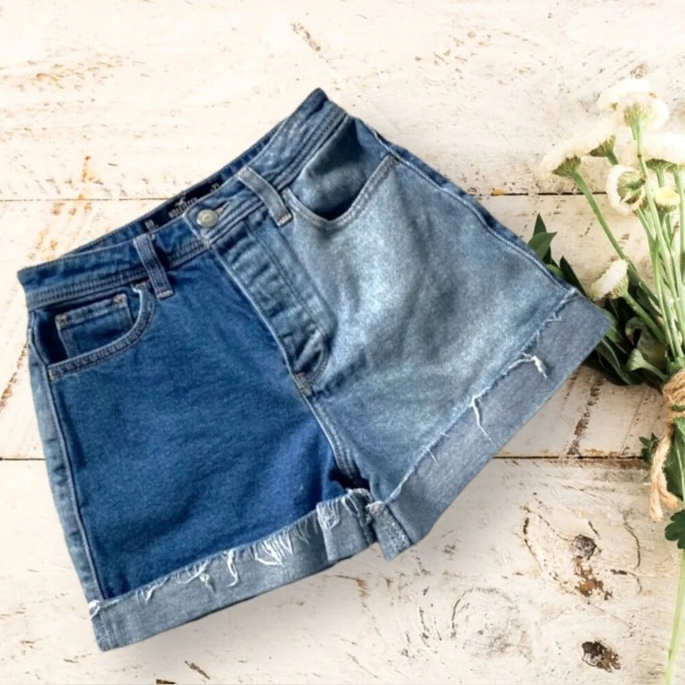 Hollister Ultra High Rise Vintage Stretch Colorblock Denim Shorts Raw Hem 0