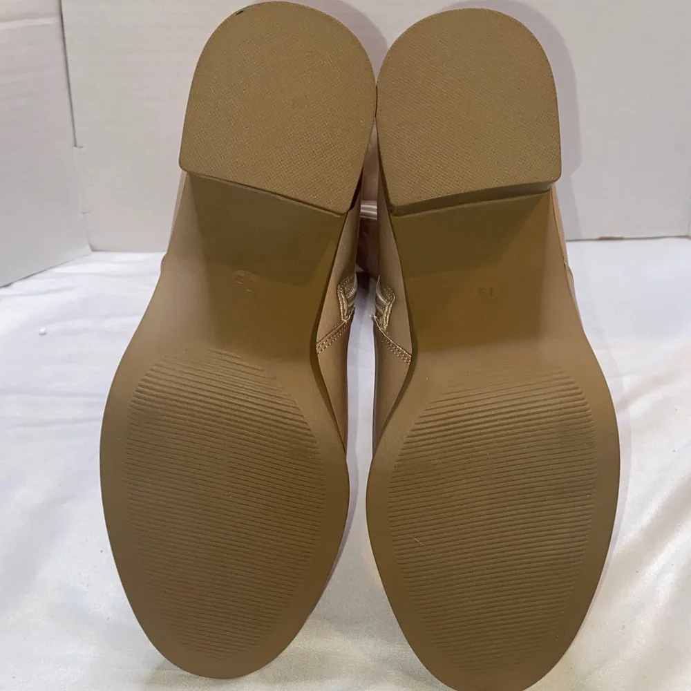 Journee Collection sleek over