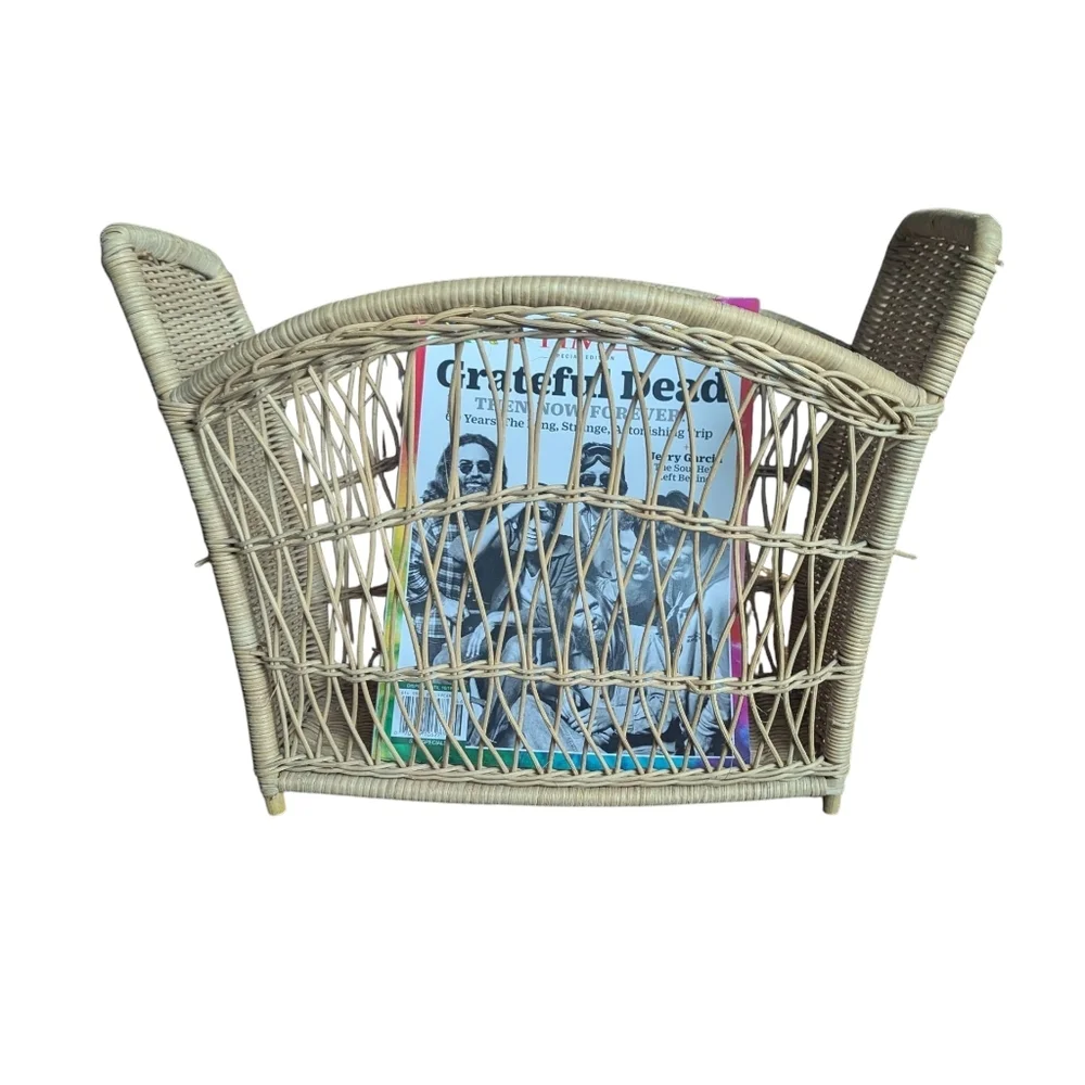 Vintage 1970s wicker