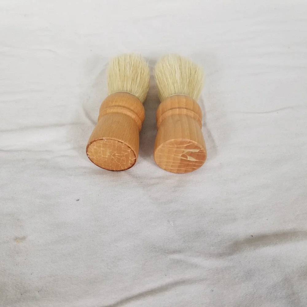 Unbranded pair classic