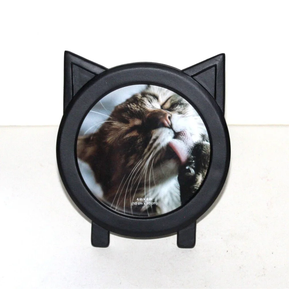 Isaac Jacobs Photo Frame Black Cat Ears modern round fun pet