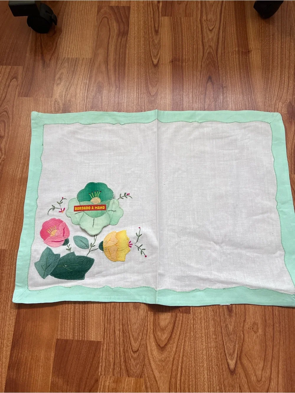 Artesania Reyes vtg mid