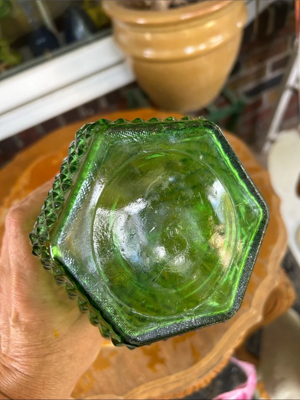 Vintage elegant emerald