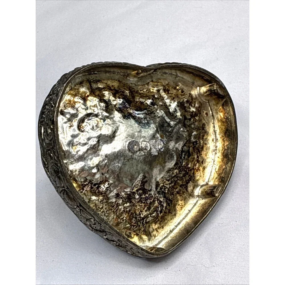 Unbranded heart shaped