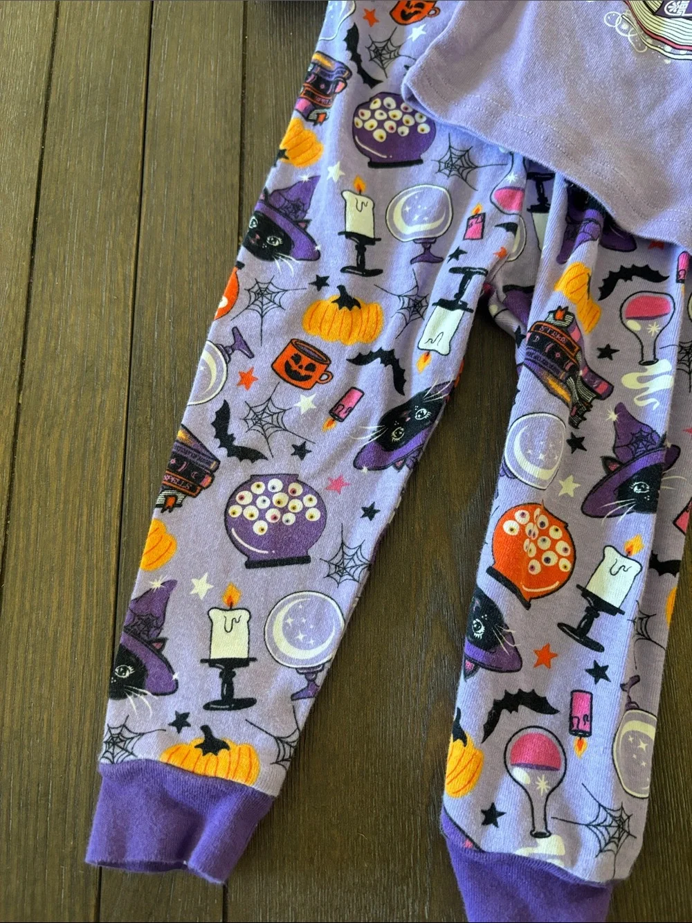 The Children’s Place Purple Halloween Witch Cat Kids Pajama Set