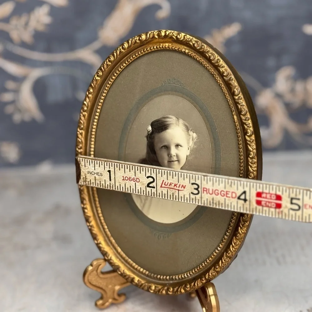 Antique victorian style
