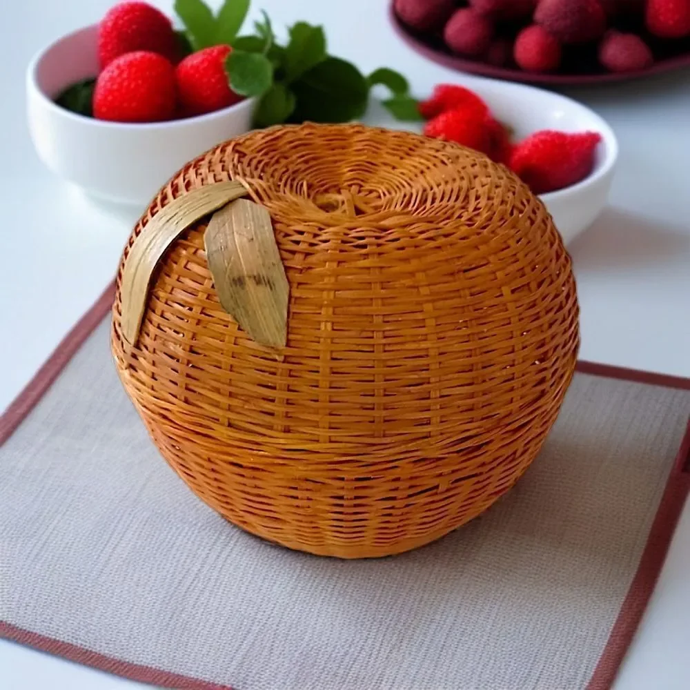 Vintage wicker apple